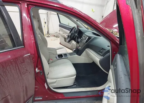 2011 Subaru Outback 2.5I Premium z USA, uszkodzony, nr VIN 4S4BRBGC8B3403103